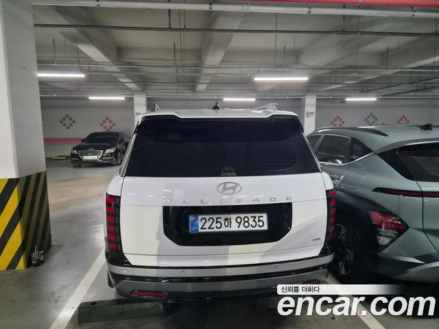 Hyundai Palisade Gasoline 2.5T 4WD 9-Seater Prestige — пробег 23 800 км