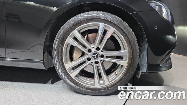 Mercedes-Benz E-Class E350 4MATIC Avantgarde — пробег 67 529 км