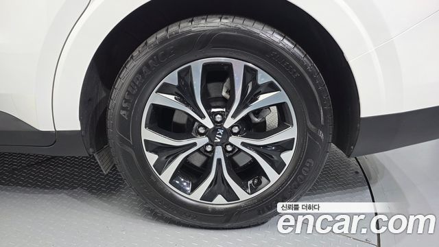 Kia Carnival Diesel 9-Seater Prestige — пробег 33 840 км