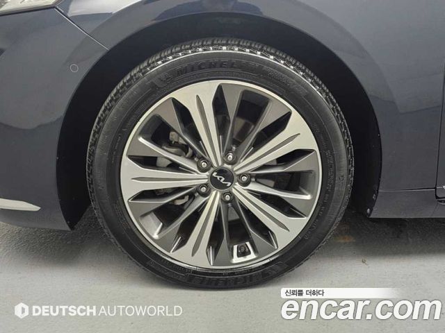 Kia K8 Signature — пробег 31 381 км
