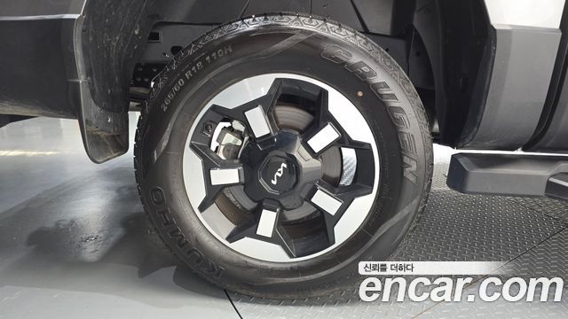 Kia Tasman 2.5T Gasoline 4WD Extreme — пробег 2 593 км