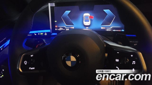 BMW 5-Series 520i M Sport — пробег 11 131 км