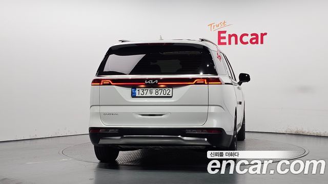 Kia Carnival Diesel 9-Seater Signature — пробег 30 487 км