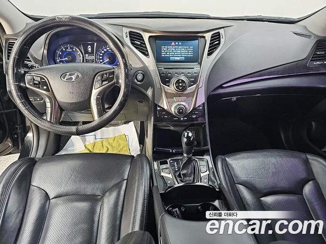 Hyundai Grandeur HG240 Luxury — пробег 181 004 км