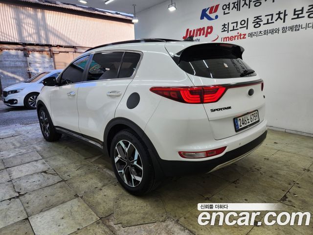 Kia Sportage Gasoline 2.0 2WD Noblesse — пробег 83 720 км