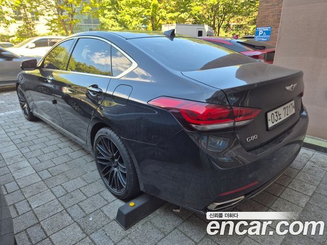 Genesis G80 3.3 GDI Premium Luxury — пробег 180 000 км