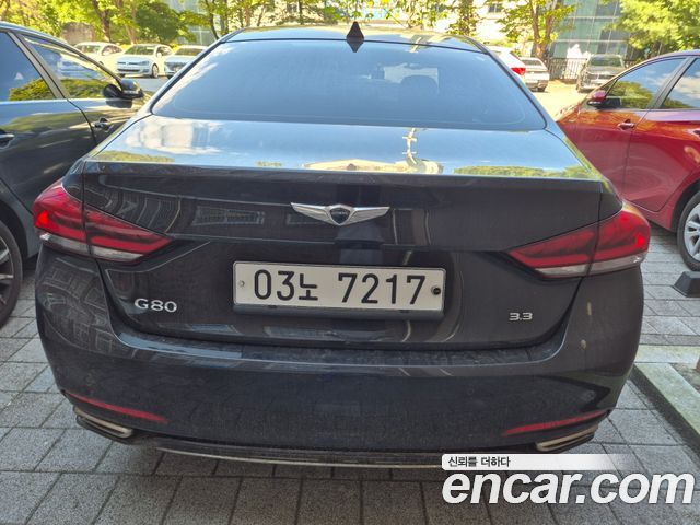 Genesis G80 3.3 GDI Premium Luxury — пробег 180 000 км