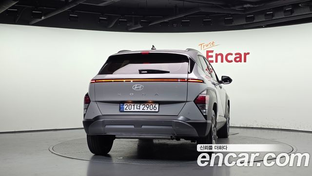 Hyundai Kona из Кореи Encar
