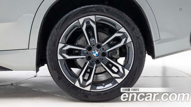 BMW X1 sDrive 20i M Sport — пробег 8 500 км