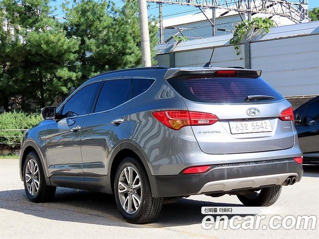 Hyundai Santafe Diesel(e-VGT) 2.0 2WD Premium — пробег 180 677 км