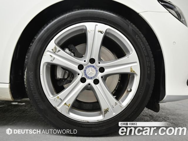 Mercedes-Benz E-Class E220d Avantgarde — пробег 95 750 км