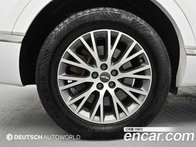 Genesis GV80 2.5T Gasoline 2WD — пробег 135 919 км