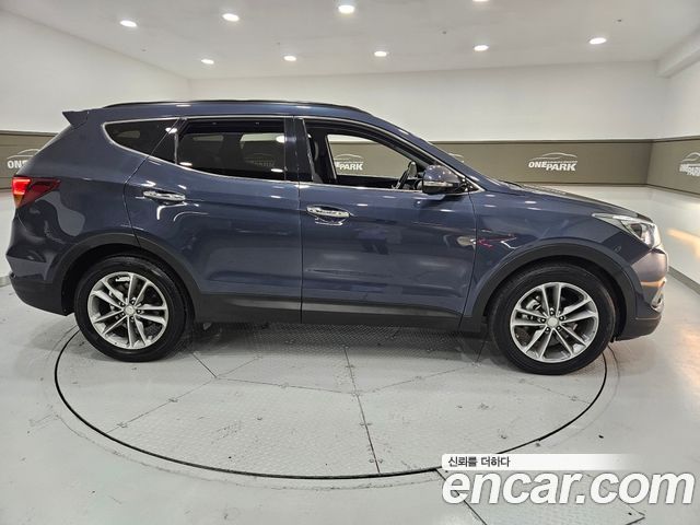 Hyundai Santafe Diesel 2.0 2WD Exclusive — пробег 75 601 км