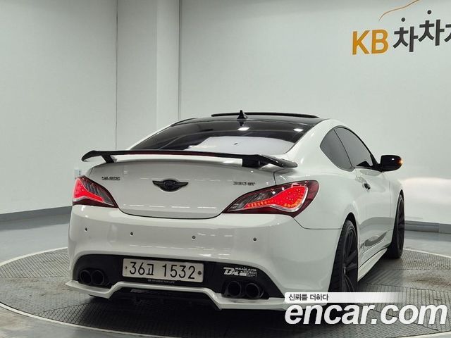 Hyundai Genesis 200 Turbo RW — пробег 153 957 км