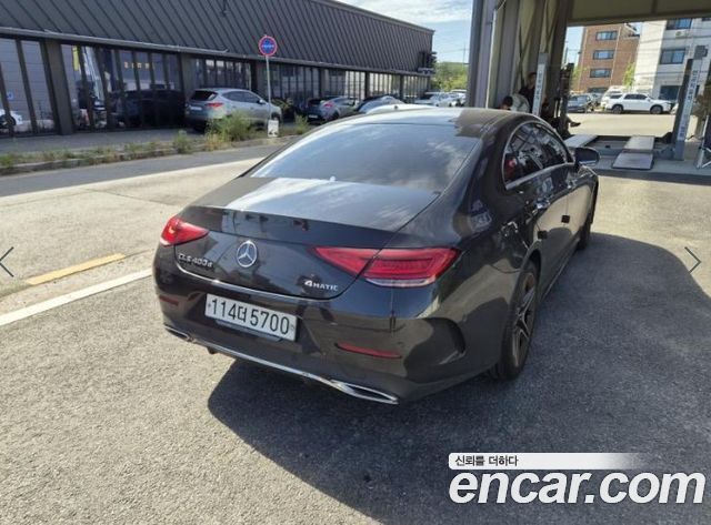 Mercedes-Benz CLS-Class CLS400d 4MATIC AMG Line — пробег 66 750 км