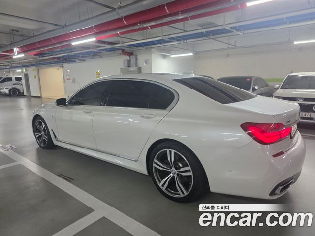 BMW 7-Series 730Ld xDrive M Sport — пробег 155 000 км — фото 3 из 5