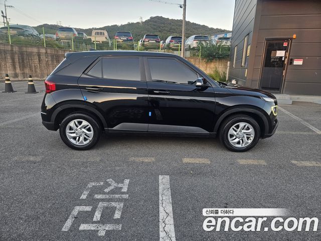 Hyundai Venue из Кореи Encar
