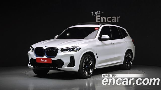 BMW iX3 M Sports — пробег 59 953 км — фото 1 из 5
