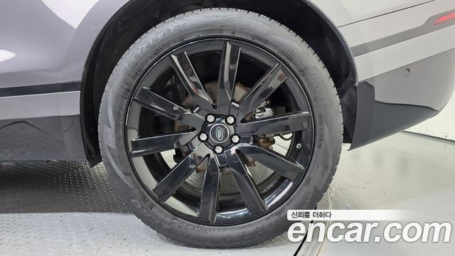 Land Rover Range Rover Velar из Кореи Encar