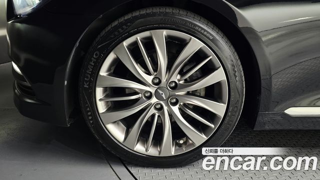 Hyundai Genesis из Кореи Encar