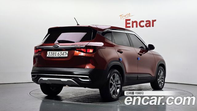 Kia Seltos из Кореи Encar