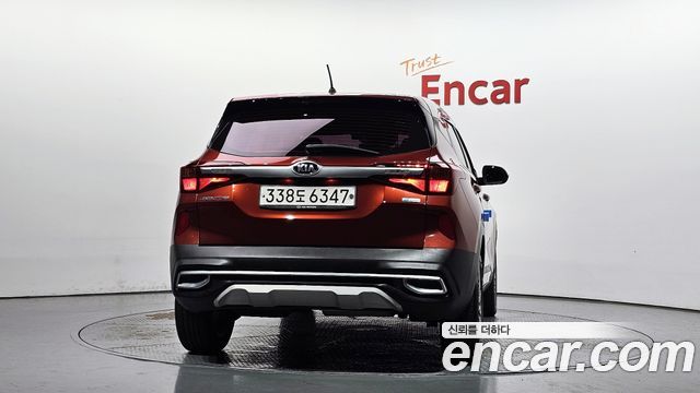 Kia Seltos из Кореи Encar