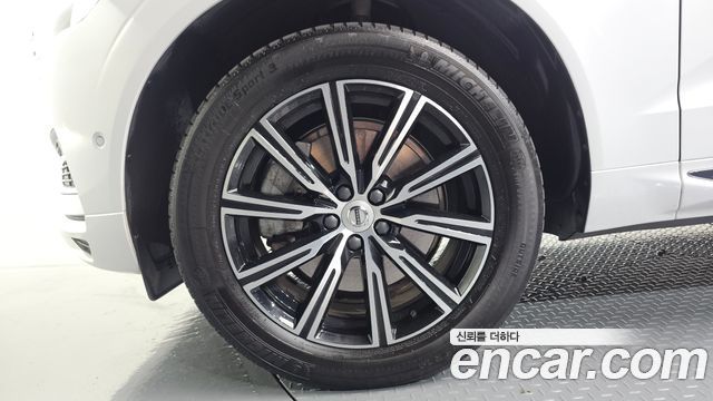 Volvo XC60 из Кореи Encar