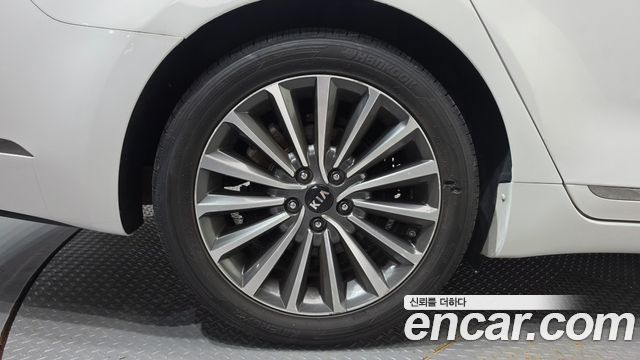 Kia K7 из Кореи Encar