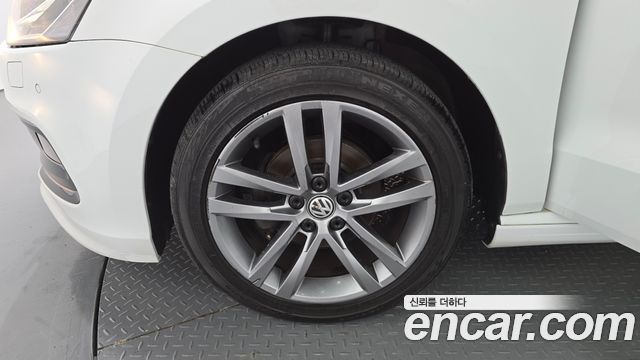 Volkswagen Polo 1.4 TDI R-Line 5th — пробег 122 613 км