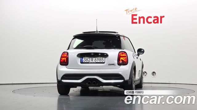 Mini Cooper из Кореи Encar