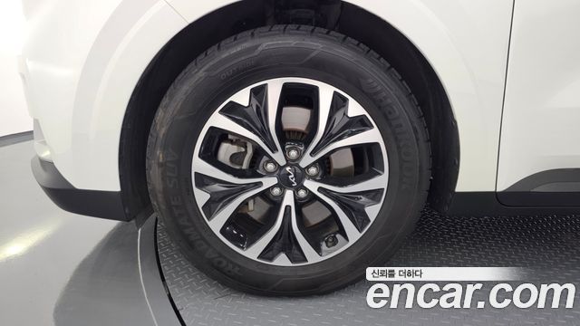 Kia Carnival Diesel 9-Seater Prestige — пробег 128 462 км