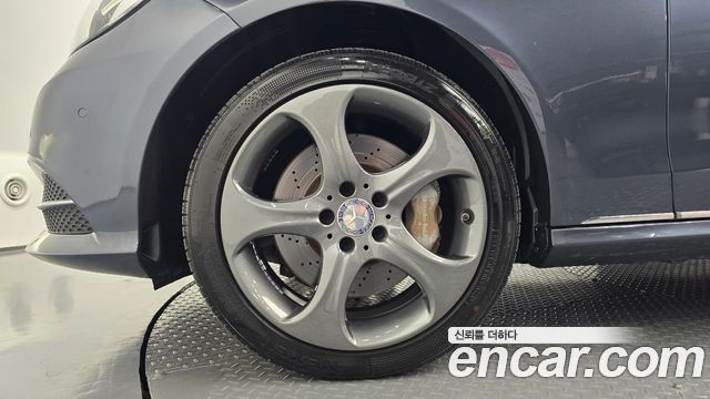 Mercedes-Benz E-Class E400 4MATIC — пробег 55 038 км