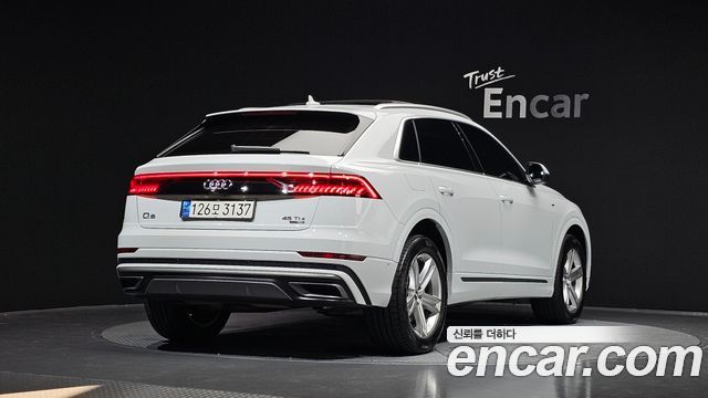 Audi Q8 45 TDI Quattro Premium — пробег 74 131 км — фото 2 из 5