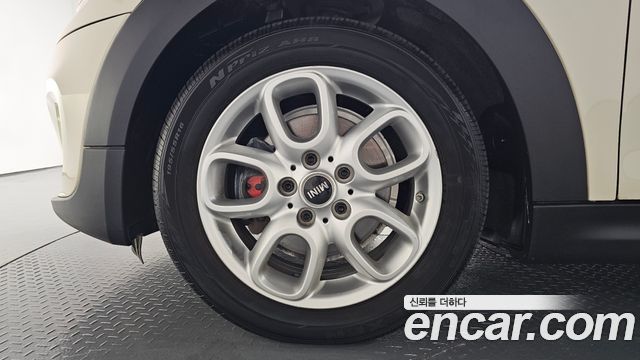 Mini Cooper Convertible из Кореи Encar