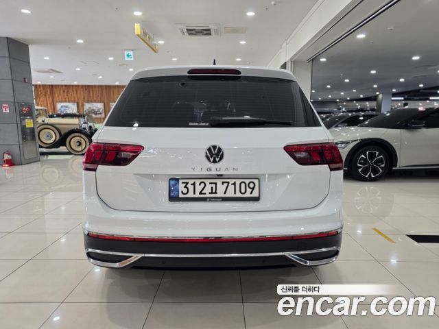 Volkswagen Tiguan 2.0 TDI Premium — пробег 102 127 км — фото 5 из 5