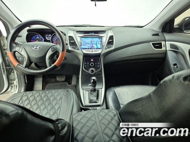 Hyundai AVANTE 1.6 VGT Style — пробег 155 473 км