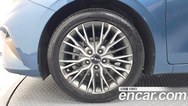 Kia K3 из Кореи Encar