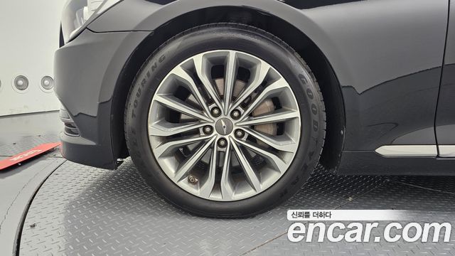 Hyundai Genesis из Кореи Encar
