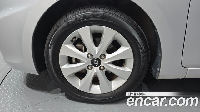 Hyundai Accent из Кореи Encar