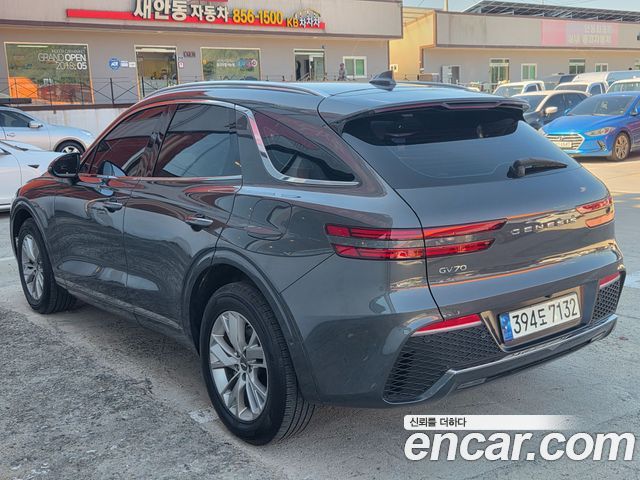 Genesis GV70 из Кореи Encar