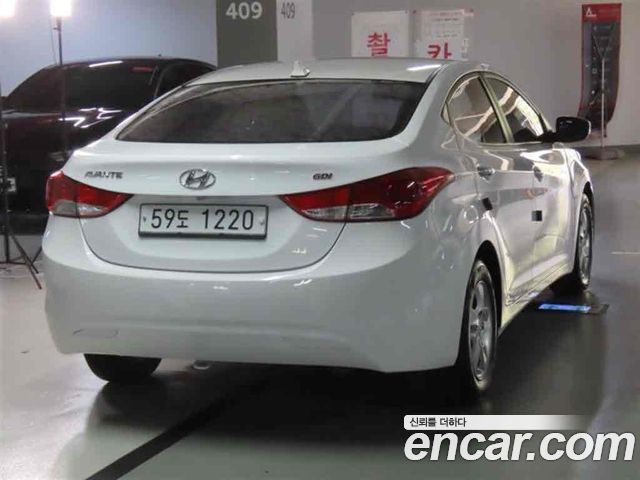 Hyundai AVANTE M16 GDI Smart — пробег 116 902 км
