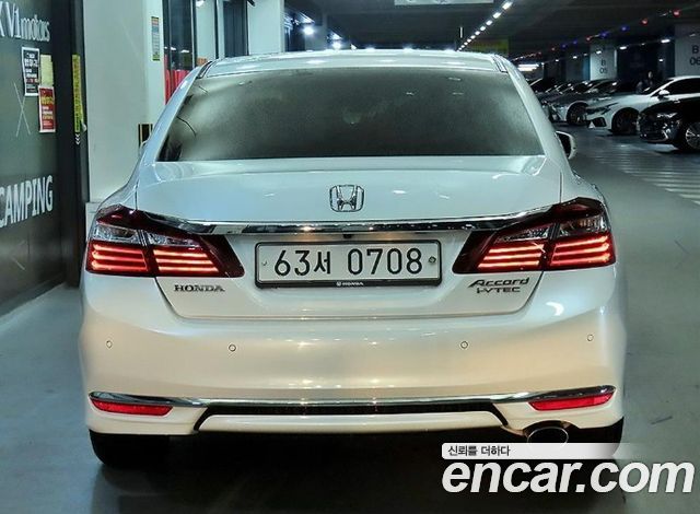 Honda Accord 2.4 9th — пробег 71 221 км — фото 5 из 5