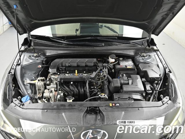 Hyundai AVANTE 1.6 Inspiration — пробег 92 732 км