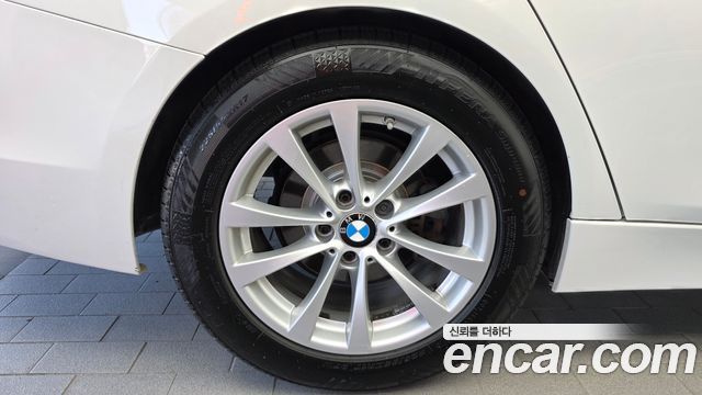 BMW 3-Series из Кореи Encar