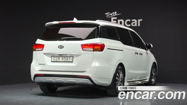 Kia Carnival 9-seater Prestige — пробег 150 646 км — фото 2 из 5