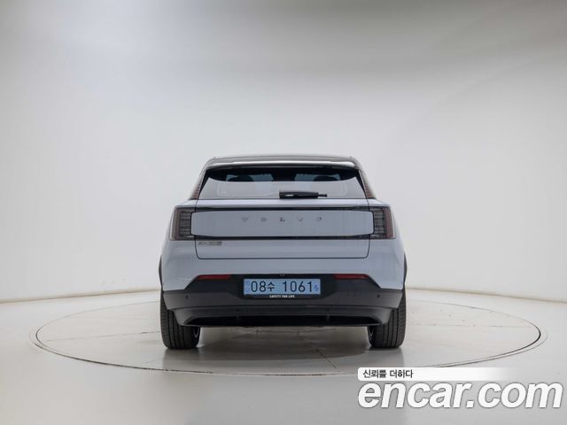 Volvo EX30 Ultra — пробег 9 778 км