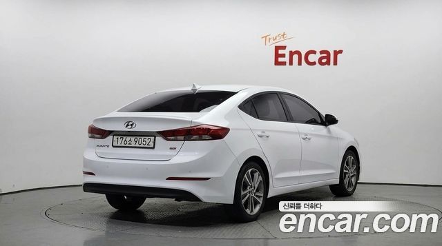 Hyundai AVANTE из Кореи Encar