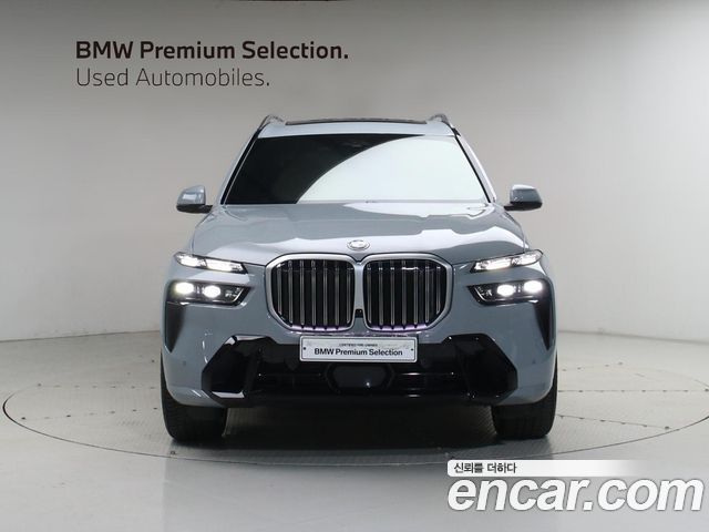 BMW X7 xDrive 40i M Sport 6STR — пробег 5 814 км — фото 2 из 5