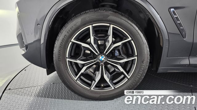 BMW X4 xDrive20i M Sport — пробег 52 581 км — фото 5 из 5