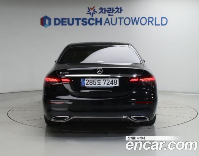 Mercedes-Benz E-Class из Кореи Encar